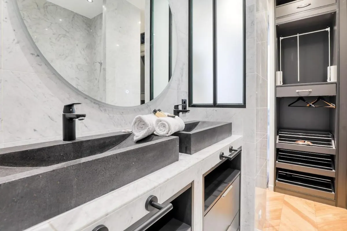 Beautiful Loft 130M2 Louvre Palais Royal - II Apartment Paris France